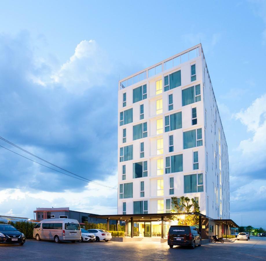 โรงแรม EASY HOTEL 2 ลำพูน 3* (ไทย) - จาก 914 THB | HOTELMIX